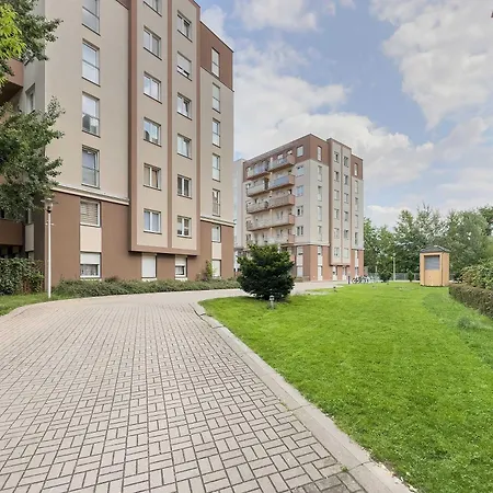 Apartment The Big Apple Apartment In Wroclaw With Parking By Noclegi Renters *